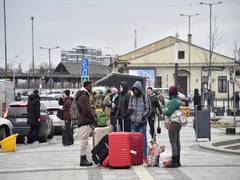 
      
      Ukraine starts evacuation of civilians from Sumy to Poltava,...
      
      