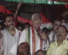 
      
      Salman Khurshid downplays FIR filed against him for insulting...
      
      