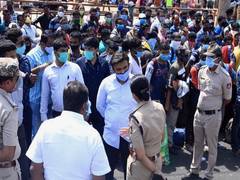 
      
      Karnataka Minister assures to provide transport to migrant...
      
      
