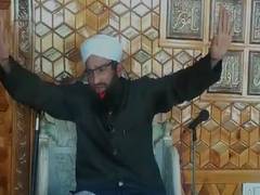 
      
      Anantnag mosque cleric condemns killing of minority community members
      
      
