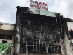 
      
      FIR against Hospital manager, 4 doctors in Jabalpur fire incident
      
      