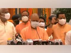 
      
      UP CM Yogi Adityanath pays tributes to Syama Prasad Mookerjee
      
      