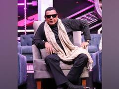 
      
      Mithun Chakraborty happy to make appearance in promo of...
      
      