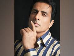 
      
      Sonu Sood breaks his silence on I-T raid controversy
      
      