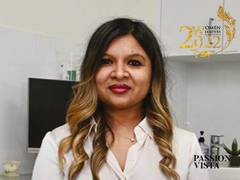 
      
      Dr Rashi Gupta makes her way to the Women Leaders 
      
      