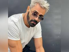 
      
      It's boring to wake up everyday with same look: Arjun Rampal...
      
      