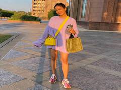 
      
      Mira Rajput shares a glimpse of her 'sugarboo'
      
      
