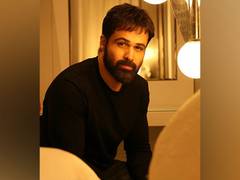 
      
      Emraan Hashmi celebrates 43rd birthday on 'Selfiee' sets
      
      