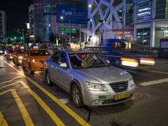 
      
      South Korea launches 'No mask, no ride' policy for buses, taxis
      
      