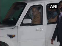 
      
      Amit Shah arrives in Kolkata, to flag off 5th phase of BJPs'...
      
      