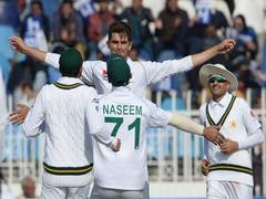 
      
      Shaheen bundles Bangladesh for 233 on first day
      
      