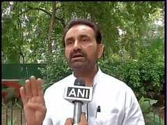 
      
      Congress party attacks Centre over COVID vaccination policy
      
      