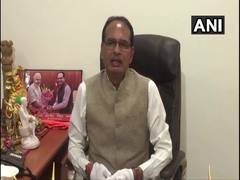 
      
      MP CM instructs officers to seal COVID-19 hotspots in 15 districts
      
      
