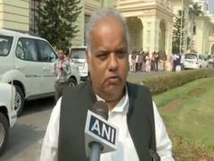 
      
      'What can govt do': Bihar minister on 5 lakh applications for...
      
      