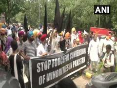 
      
      Sikhs launch massive protest outside Pakistan High Commission...
      
      