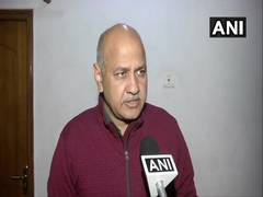 
      
      'Apologise within 24 hours, or face legal action', Sisodia...
      
      