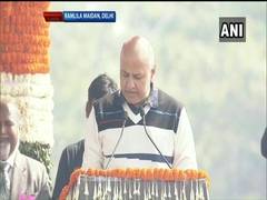 
      
      Sisodia, five others take oath as ministers of Delhi govt
      
      