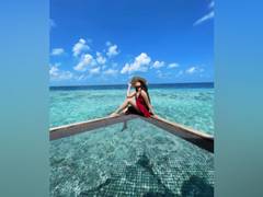 
      
      Sonakshi Sinha bids adieu to Maldives with picturesque photo...
      
      