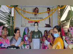 
      
      Sonu Sood receives tribute with a song by TeluguStop
      
      