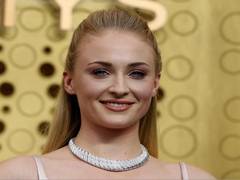 
      
      Sophie Turner wishes to play Miranda in 'Lizzie McGuire' reboot
      
      