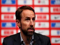 
      
      Euro 2020: Uncapped Ben Godfrey, Ben White in Southgate's...
      
      