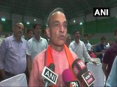 
      
      Education must not be politicised: MoS HRD
      
      