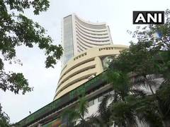 
      
      Infosys lifts Sensex 160 points, Nifty closes below 11,600
      
      