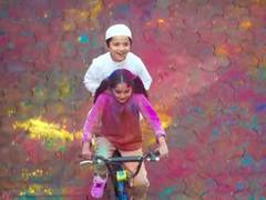 
    Surf Excel Holi Ad row: Microsoft Excel down rated after users confuse between the two
    