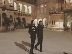 
      
      Sushmita Sen heaps praises on 'Aarya' director Ram Madhvani,...
      
      