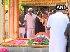 
      
      Sushma Swaraj cremated with state honours, daughter Bansuri...
      
      