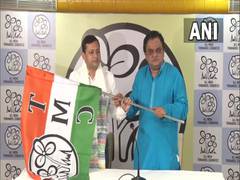
      
      BJP MLA from Bishnupur Tanmoy Ghosh joins TMC
      
      