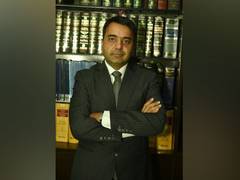 
      
      Abhishek Malhotra resumes founding practice at TMT Law Practice
      
      