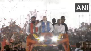 
      
      PM Modi holds roadshow in Bihar's Siwan
      
      
