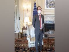 
      
      US special envoy West speaks with Hamid Karzai
      
      