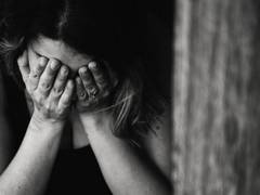 
    Study finds childhood trauma increases risk of opioid abuse
    
