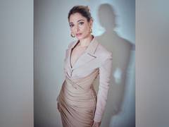 
      
      Tamannah Bhatia looks fiery in new look from Badshah's...
      
      