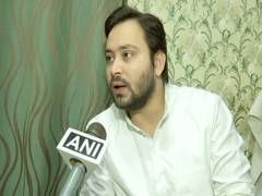 
      
      Tejashwi slams Nitish Kumar over law and order situation in Bihar
      
      
