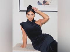 
      
      Kim Kardashian West take precautions against coronavirus
      
      