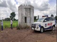 
      
      Half-burnt body of woman found near highway in Telangana
      
      