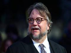 
      
      Guillermo del Toro tells why he doesn't prefer using 'real...
      
      