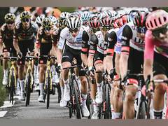 
      
      Simon Clarke takes last-gasp stage five victory
      
      