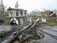 
      
      Japan: Typhoon Hagibis makes landfall on Izu Peninsula; 2 dead
      
      