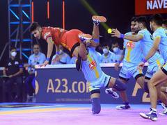 
      
      PKL: Naveen Kumar shines as Dabang Delhi overcomes UP Yoddha...
      
      