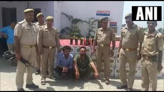 
      
      UP: 2 arrested for smuggling liquor
      
      