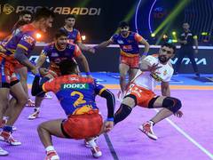 
      
      PKL: UP Yoddha to face Gujarat Giants with play-off in their...
      
      
