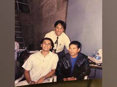 
      
      Sachin Tendulkar wishes Ranveer Singh with an unseen pic
      
      