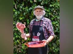 
      
      Study finds plant-based meat 'healthier and more sustainable'
      
      