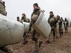 
      
      Germany warns Ukraine against lashing out over arms export ban
      
      