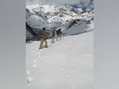 
      
      Reasi Police reach Gogra to rescue nomads stuck in snowbound area
      
      
