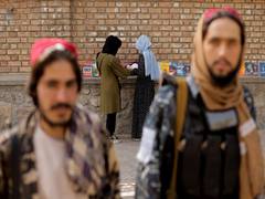 
      
      Afghanistan:  Students welcome reopening of universities
      
      
